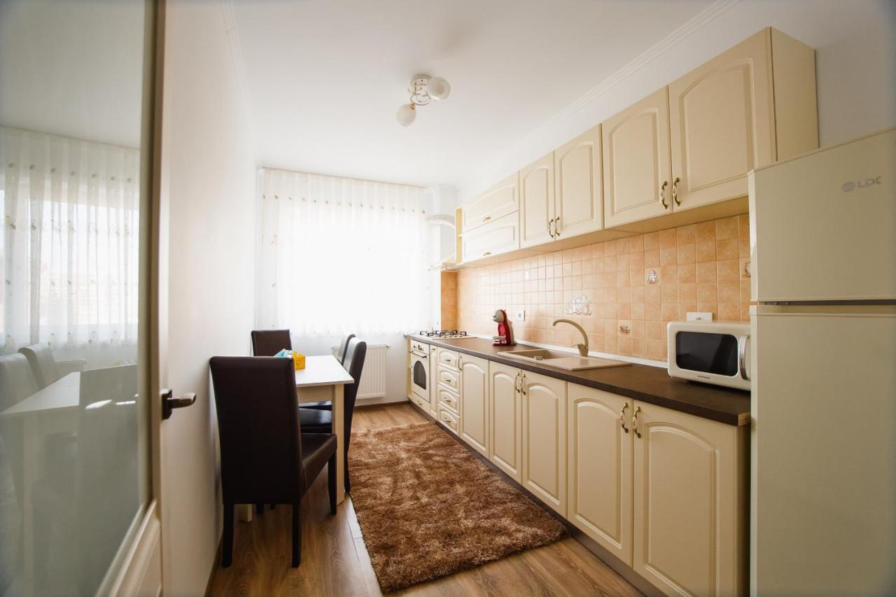 Bright & Elegant Central Apartment Oradea Exteriér fotografie
