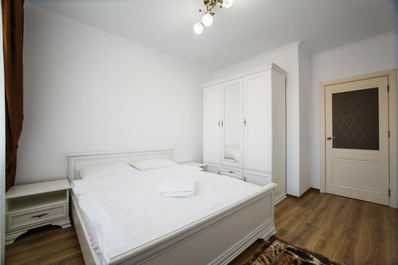 Bright & Elegant Central Apartment Oradea Exteriér fotografie