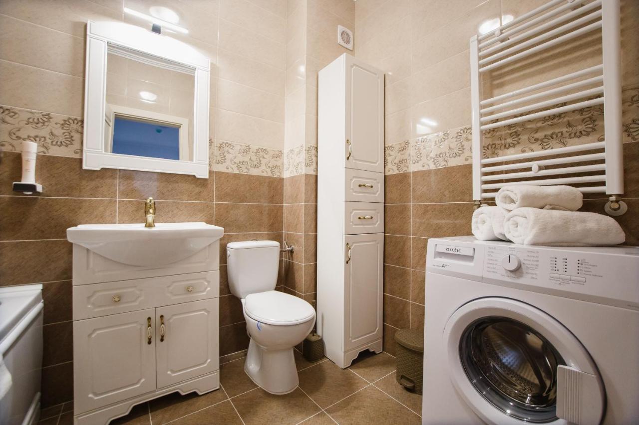Bright & Elegant Central Apartment Oradea Exteriér fotografie